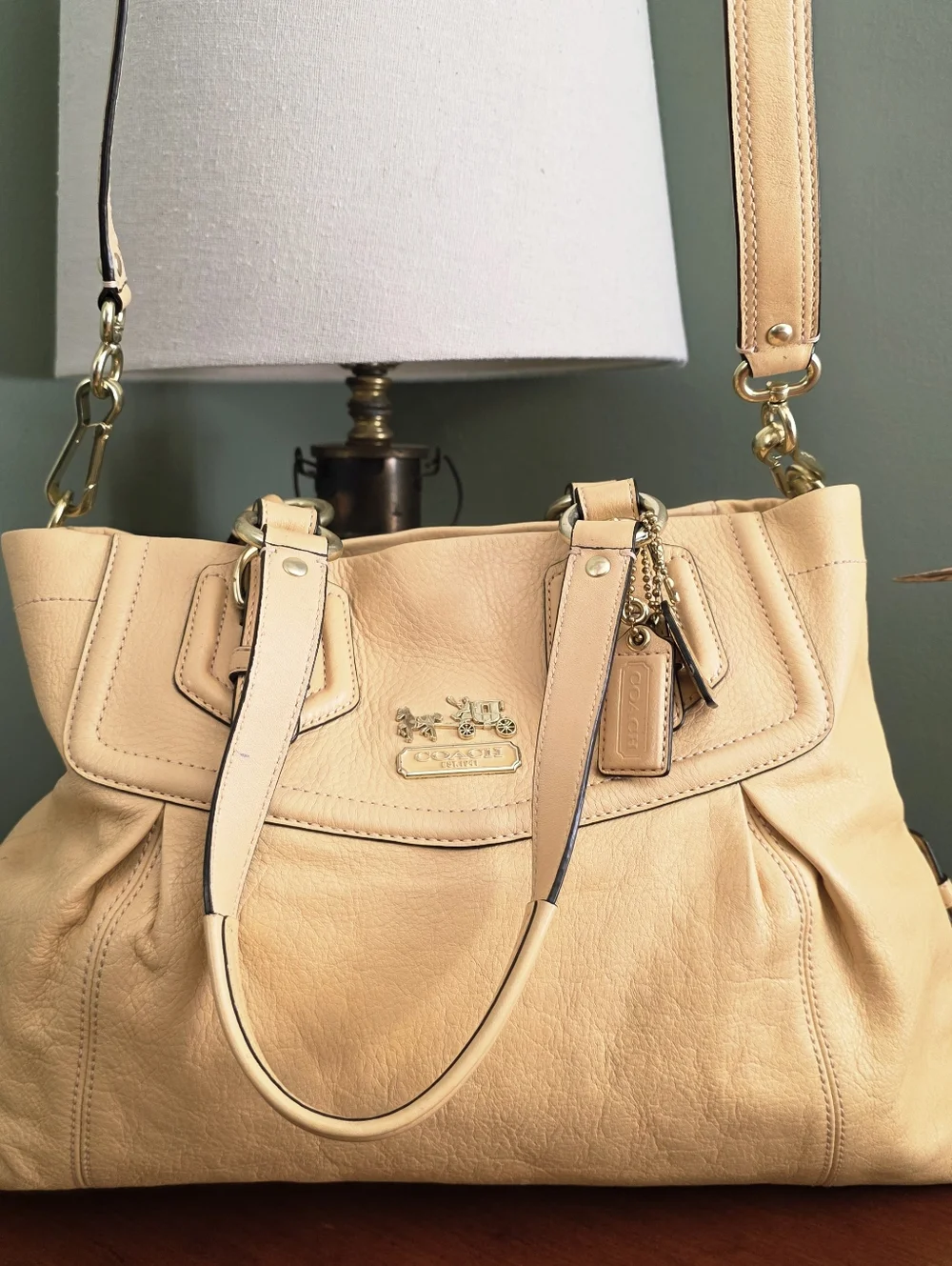 Coach 14574 Ashley Carryall Satchel Yellow Leather Shoulder Bag Y2K - Picture 16 of 16